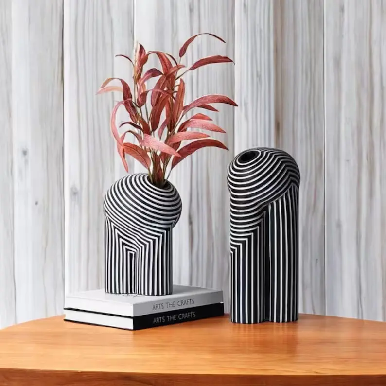 Vase136  