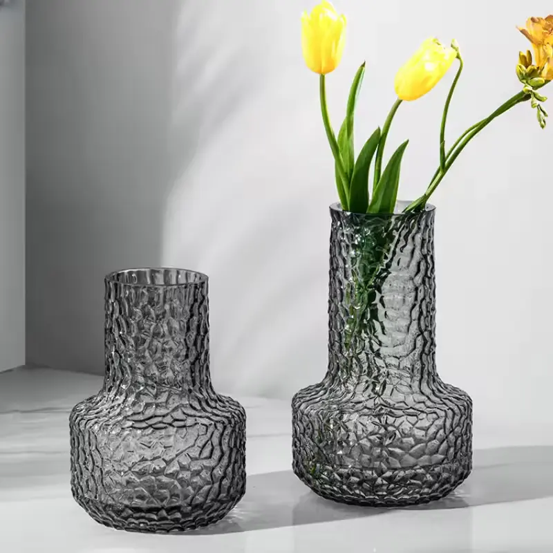 Vase16  