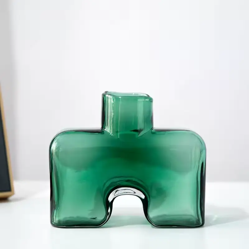 Vase77  
