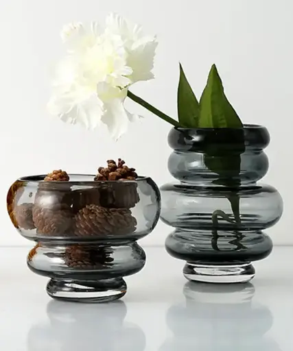 Vase100  