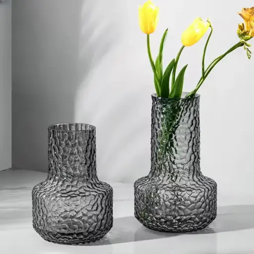 Vase16  