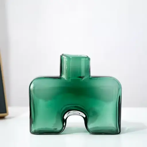 Vase77  