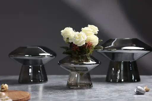 Vase84  